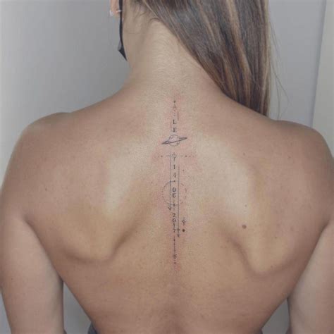 tatuajes para la espalda de mujer con significado|Tatuajes femeninos en la espalda: significados, estilos y。